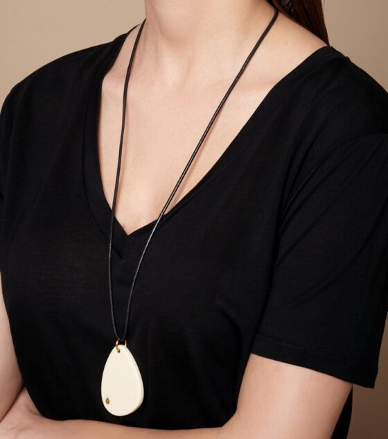 eclectic ivory necklace 720x